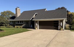 105 Randall Road E, Carroll, IA 51401