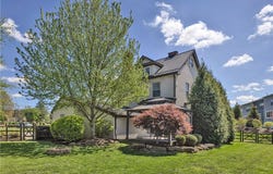 1226 Mayview Rd, Upper St Clair, PA 15241