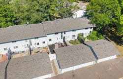 6652 Gretchen Lane N, Oakdale, MN 55128