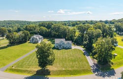 23 Salmon Run, East Hampton, CT 06424