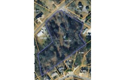 1490 India Road, PARIS, TN 38242