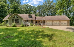 2530 S 400 E, La Porte, IN 46350