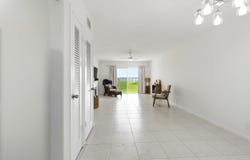 311 E Ocean Avenue, Lantana, FL 33462