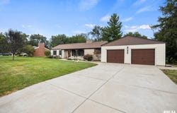 701 CRESTVIEW Drive, Washington, IL 61571