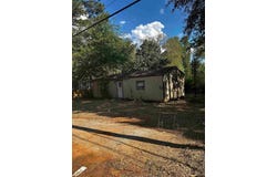 967 Rabbit Creek Dr., Kilgore, TX 75662