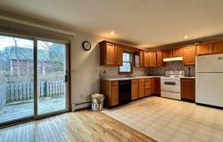 52 Hull Avenue, Wallingford, VT 05773