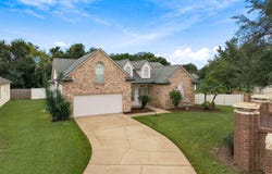 6728 THACKSTON Drive, RIVERVIEW, FL 33578