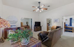 305 W Uvalde, Alpine, TX 79830