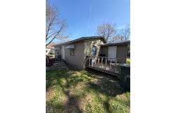 300 E Matthews Street, Brookland, AR 72417