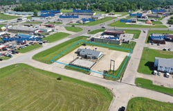 135 City Plaza, Holts Summit, MO 65043