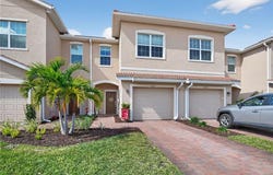 2821 Citrus St, NAPLES, FL 34120