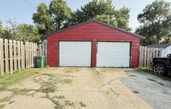 137 State Street, Tracy, MN 56175