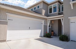 1814 Balsam Ct, Lathrop, CA 95330