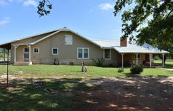 11897 N US 377, London, TX 76854