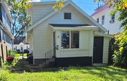 1372 W 32ND Street, Erie, PA 16508