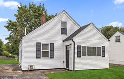 53 SEWARD Lane, ASTON, PA 19014