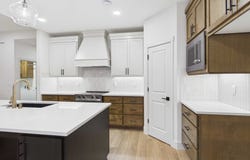 521 W 20TH Way, LaCenter, WA 98629