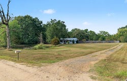 149 County Road 4128, Maud, TX 75567