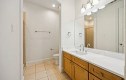 643 Senda, Irving, TX 75039