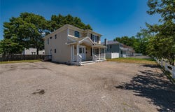 2163 Sunrise Highway, Islip, NY 11751