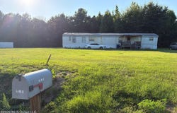 17 County Road 6, Heidelberg, MS 39439