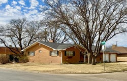 801 Itasca St, Plainview, TX 79072
