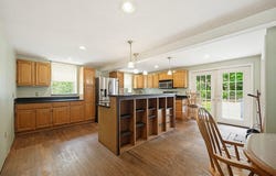 41 Jordan Road, Franklin, MA 02038