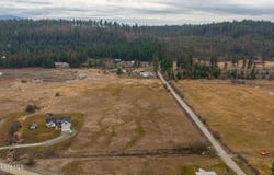 S Beaver Lake Rd, Athol, ID 83801