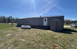 6122 Ringler Road, Pellston, MI 49769
