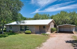 426 Fir Rd, Mason, TX 76856