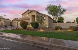 1360 E DANA Place, Chandler, AZ 85225