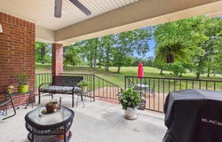 17 Valley View Rd, Batesville, AR 72501