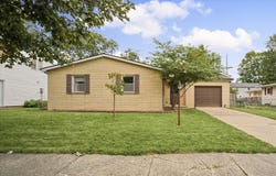 912 Frank Drive, Champaign, IL 61821