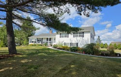 802 Mt Hope Avenue, Bangor, ME 04401