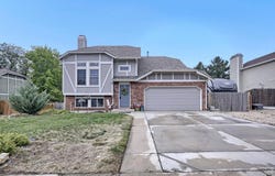 4962 W 7th St W, Greeley, CO 80634