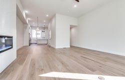 250 E Dallas Street, Grapevine, TX 76051