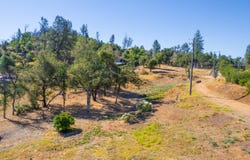 13679 Old Oregon Trail, Redding, CA 96003