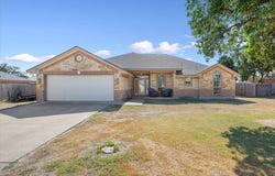 5890 Denmans Loop, Belton, TX 76513