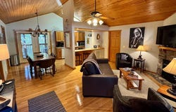207 Cantwell Lane, Branson West, MO 65737