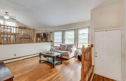 10 Brian Drive, East Islip, NY 11730