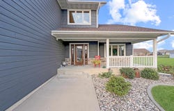 502 Horseshoe Bend, Sergeant Bluff, IA 51054