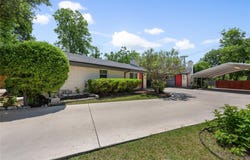 8500 Woodstone Dr, Austin, TX 78757
