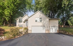 2975 Egan Avenue, Eagan, MN 55121
