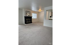 562 Deer Meadow, Moscow, ID 83843