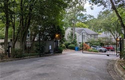 502 Defoors Lndg NW, Atlanta, GA 30318