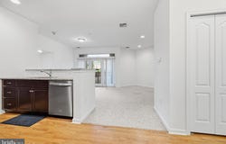 264 CARSON TERRACE, HUNTINGDON VALLEY, PA 19006
