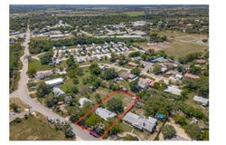710 Fifth, Comfort, TX 78013