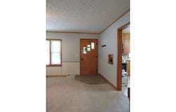 1306 N Robb St, Robinson, IL 62454