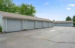6615 Hedington Square, Centerville, OH 45459