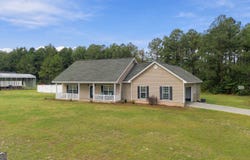101 ANN Drive, Waycross, GA 31503